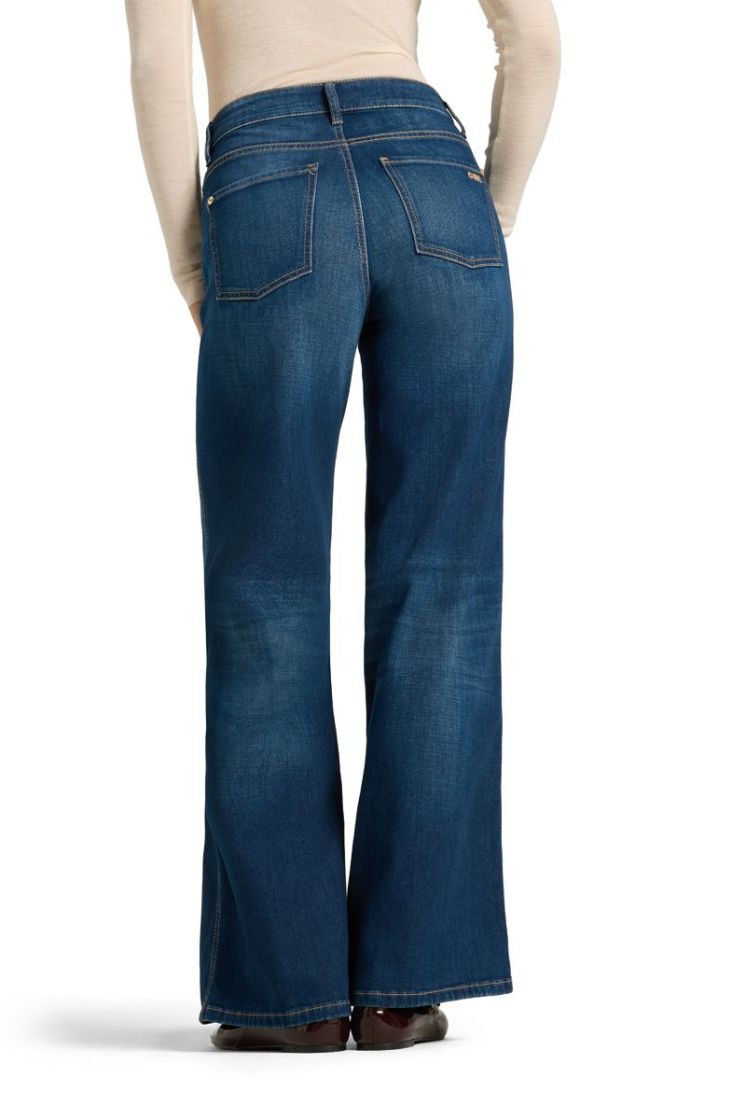 Aimee 5058