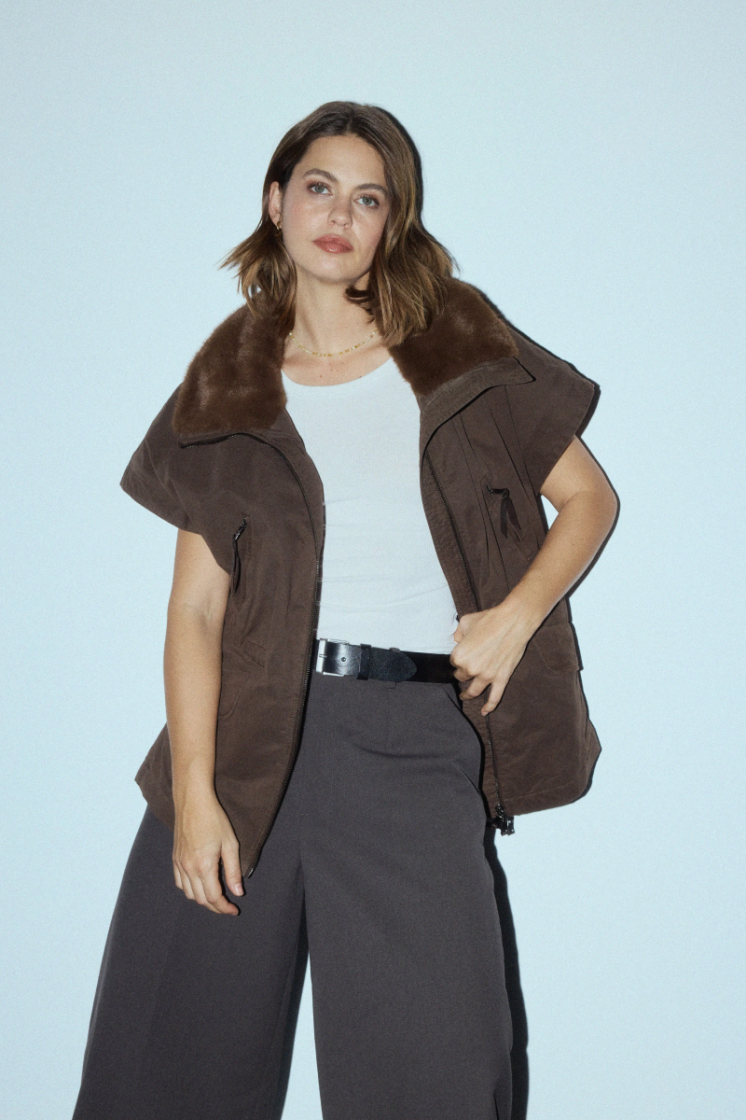  5900 Brown
