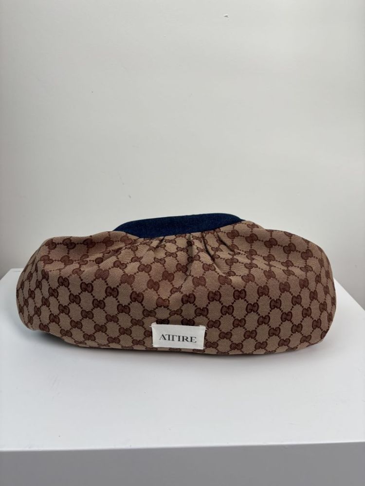  Gucci Brown