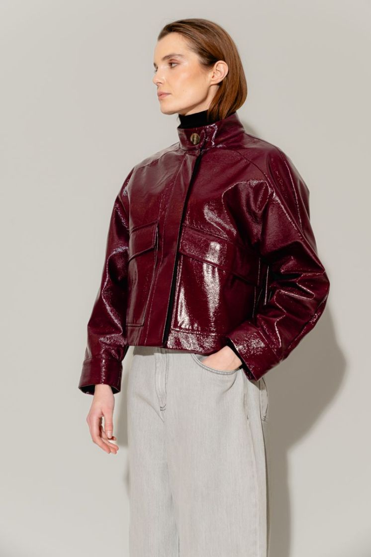  Aubergine