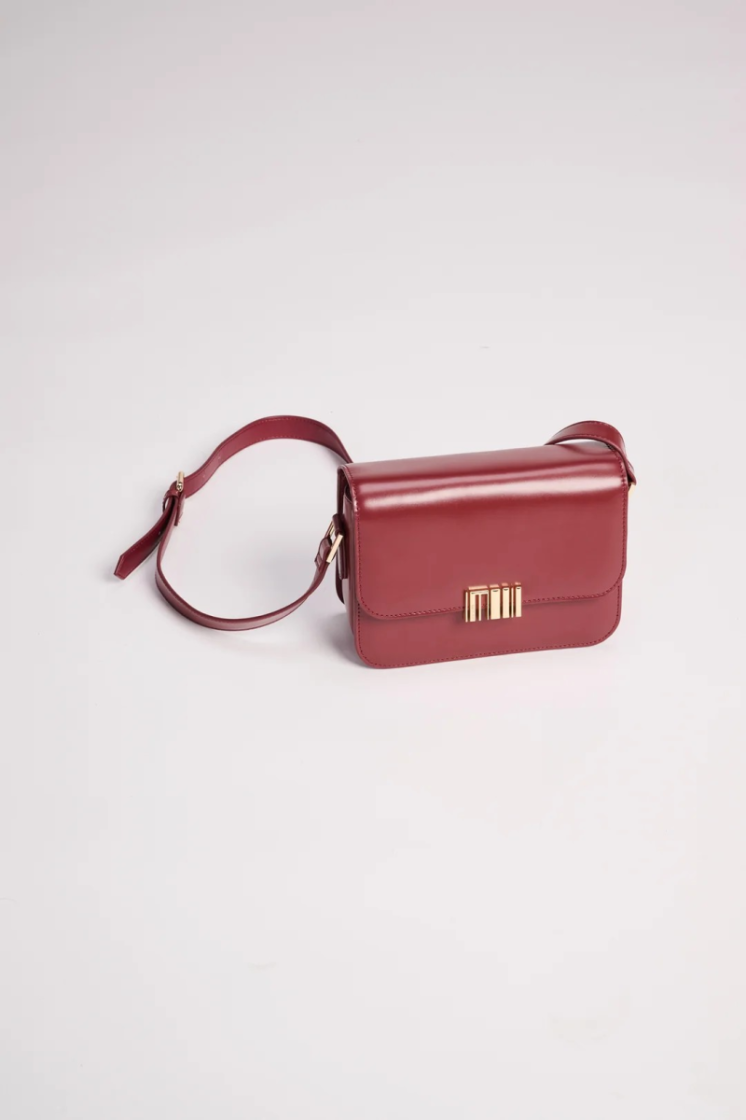   - RUST LEATHER