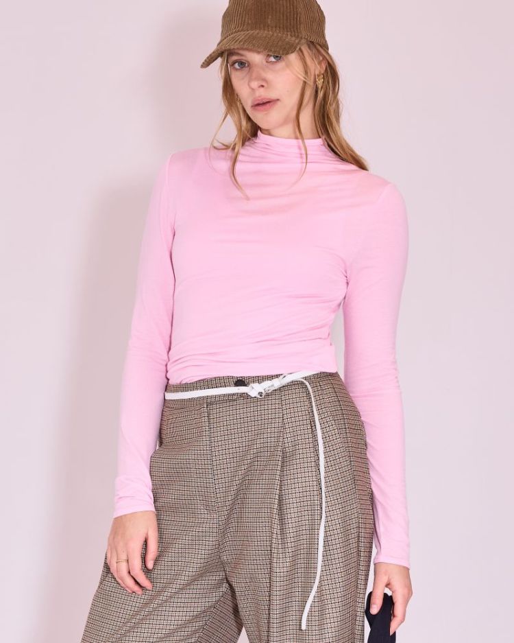 400 Pink