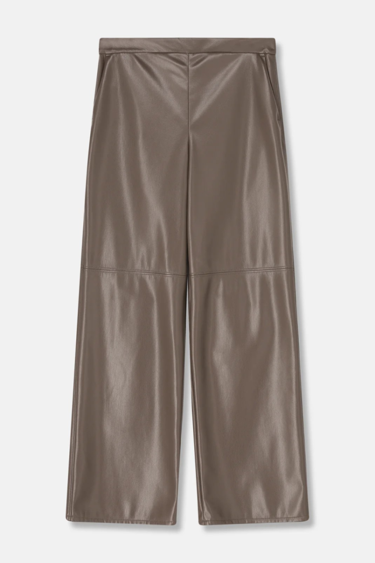   2238 BROWN