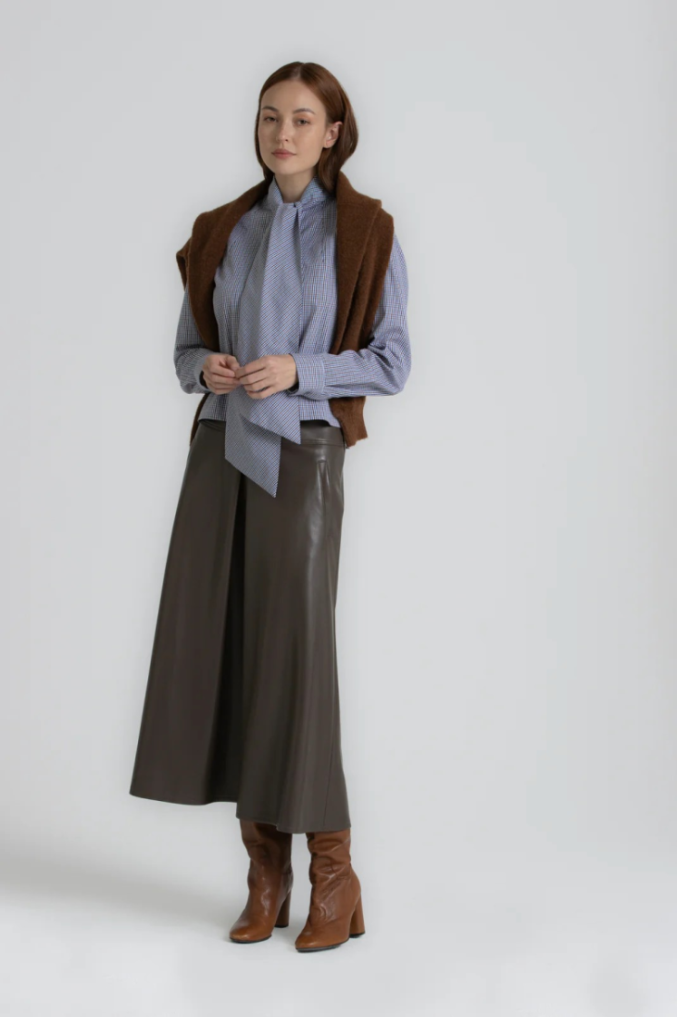   2238 BROWN