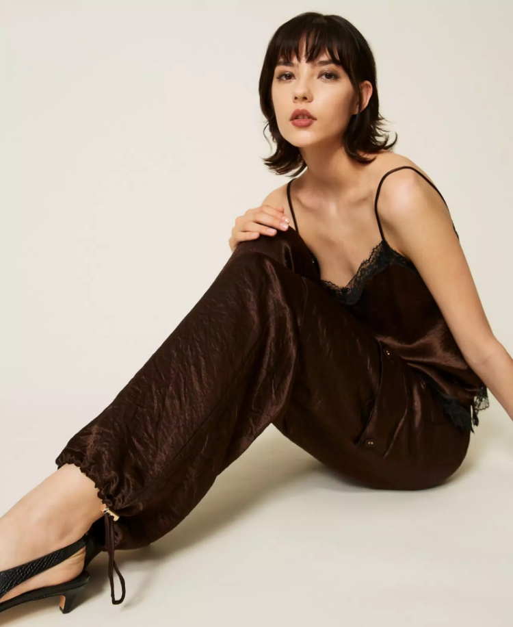  13411 DARKNESS BROWN
