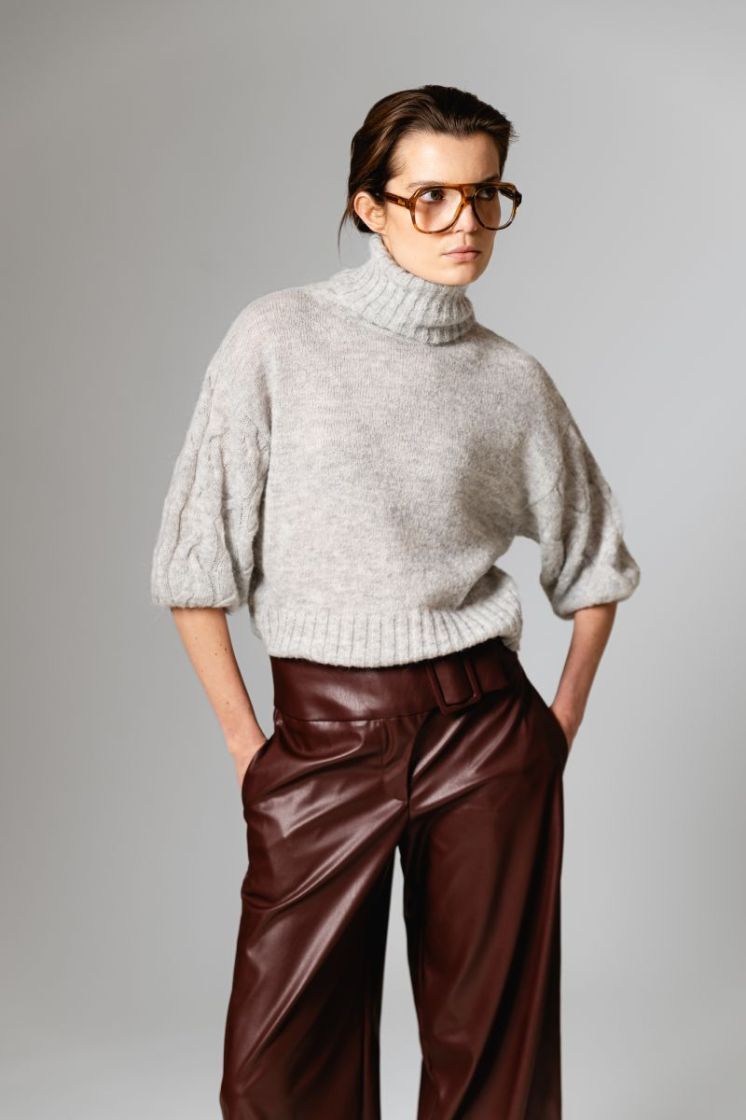  Marron