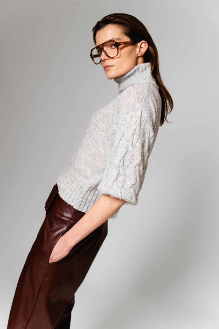  Marron