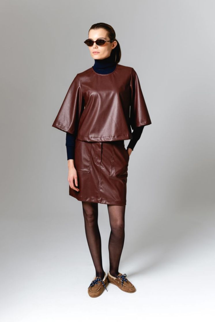  Marron