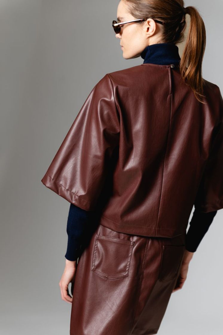  Marron
