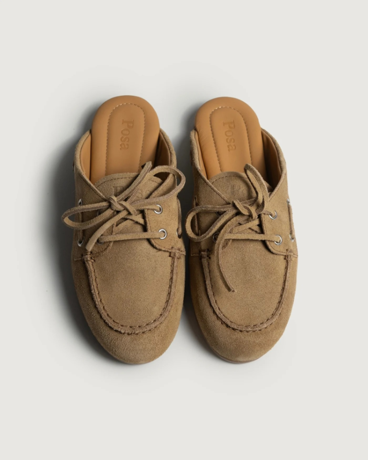  209 Camel
