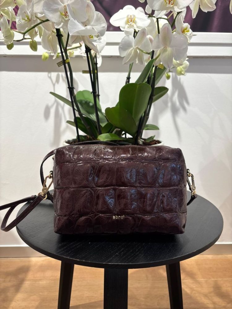KAIA 63 Burgundy