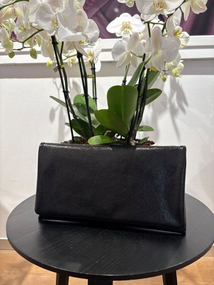 CLUTCH 10 Black/Gold