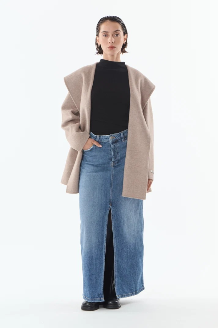 Taupe