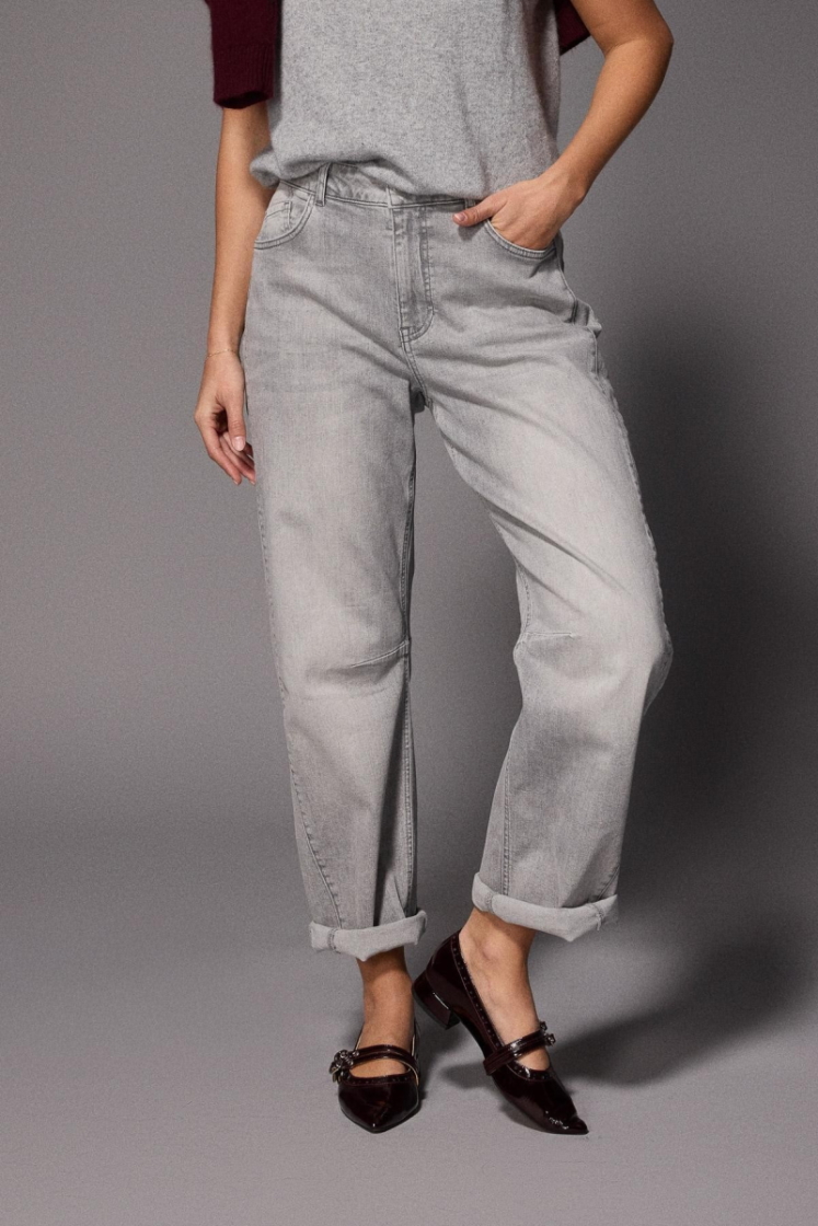 LIght Grey
