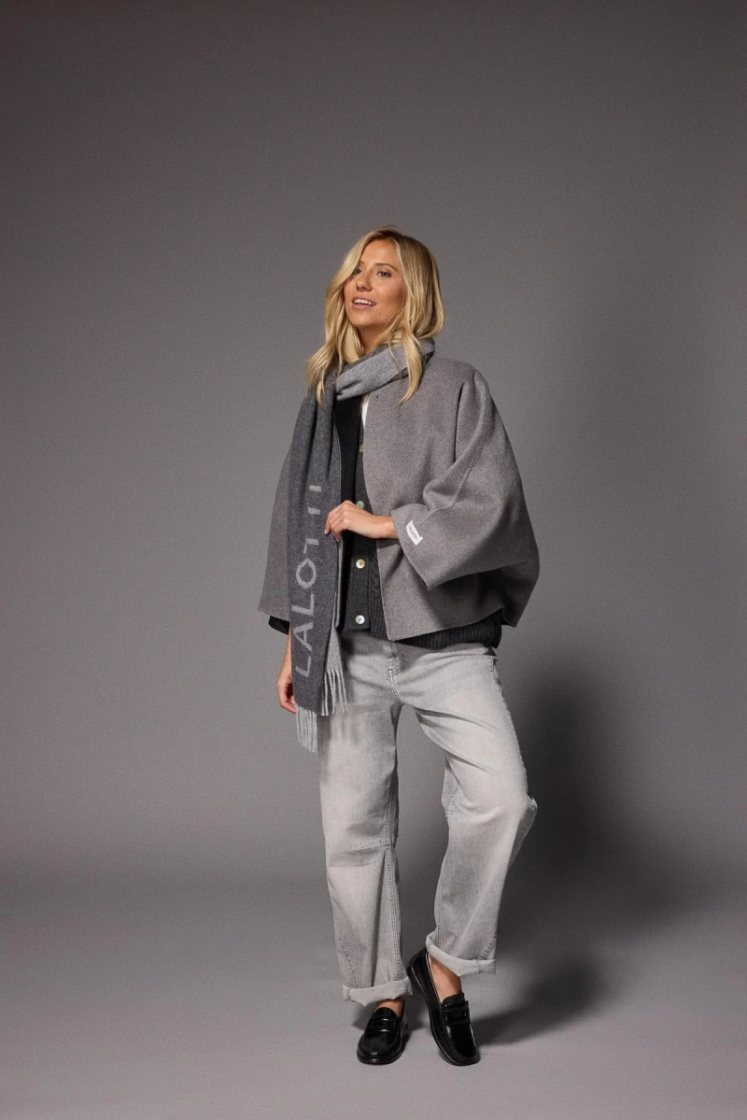  LIght Grey