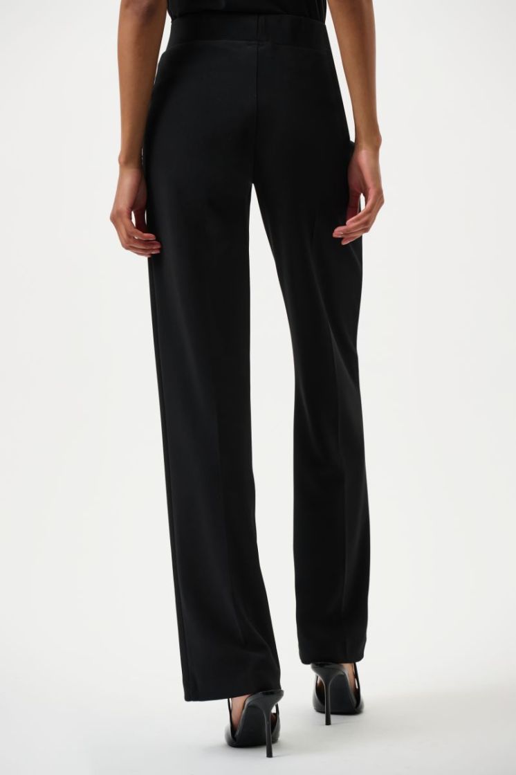   11 Black