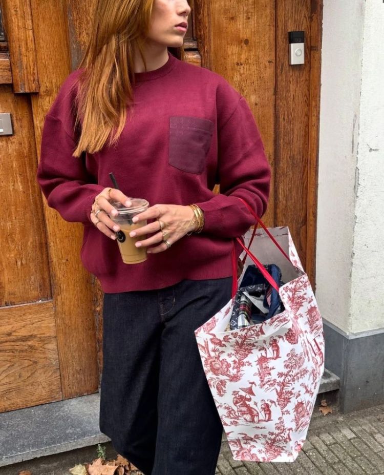  Gucci Burgundy