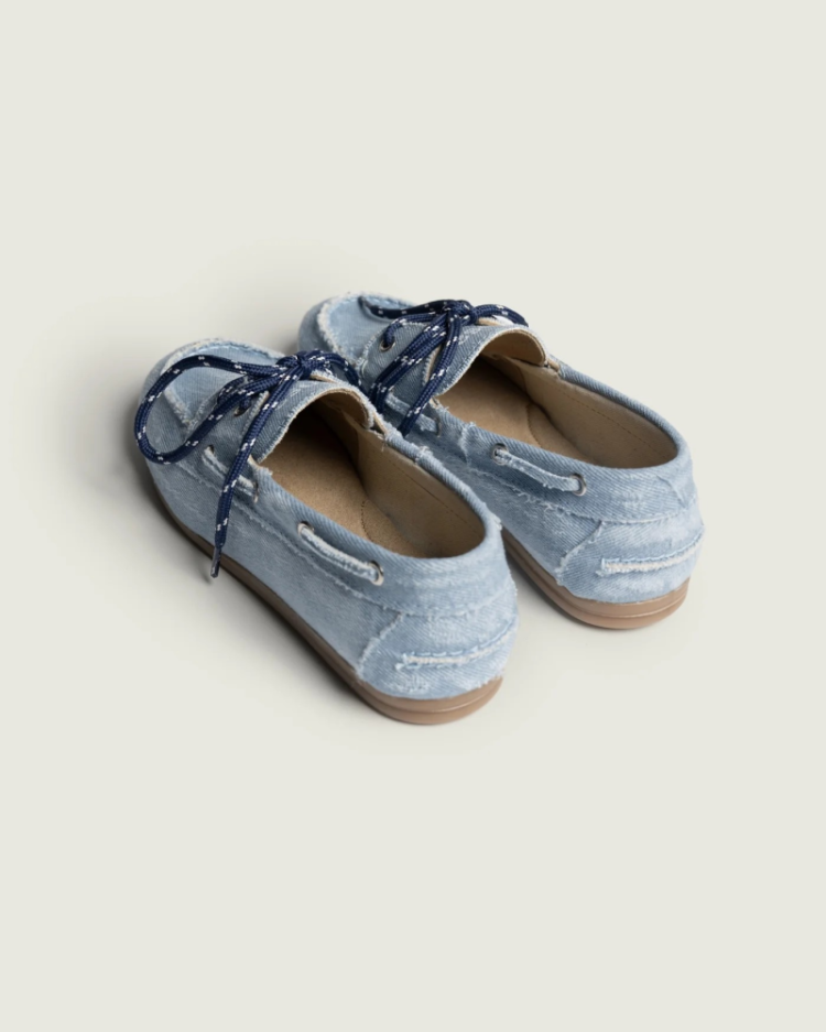 405 Light Blue