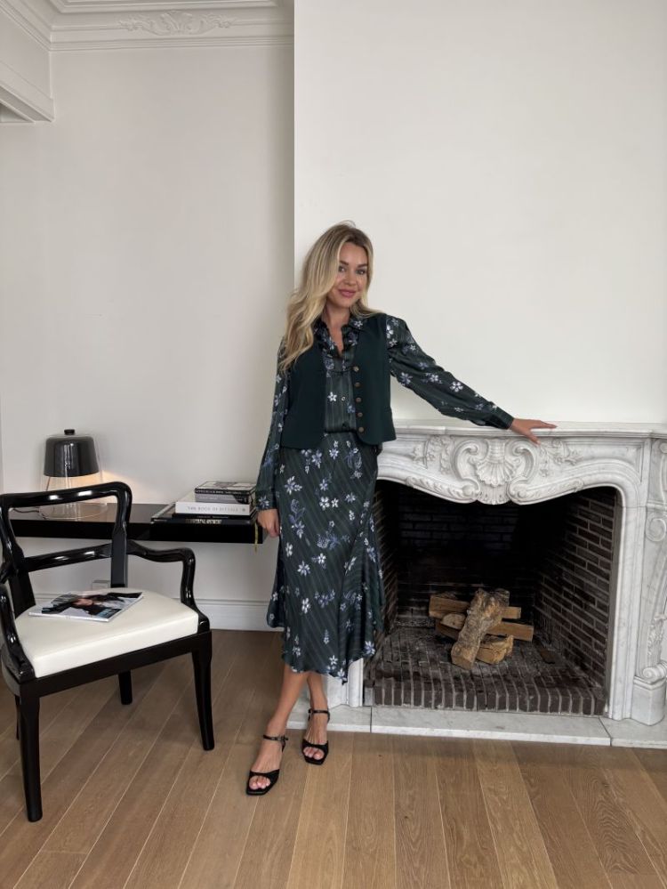 Dressed in Liu Jo